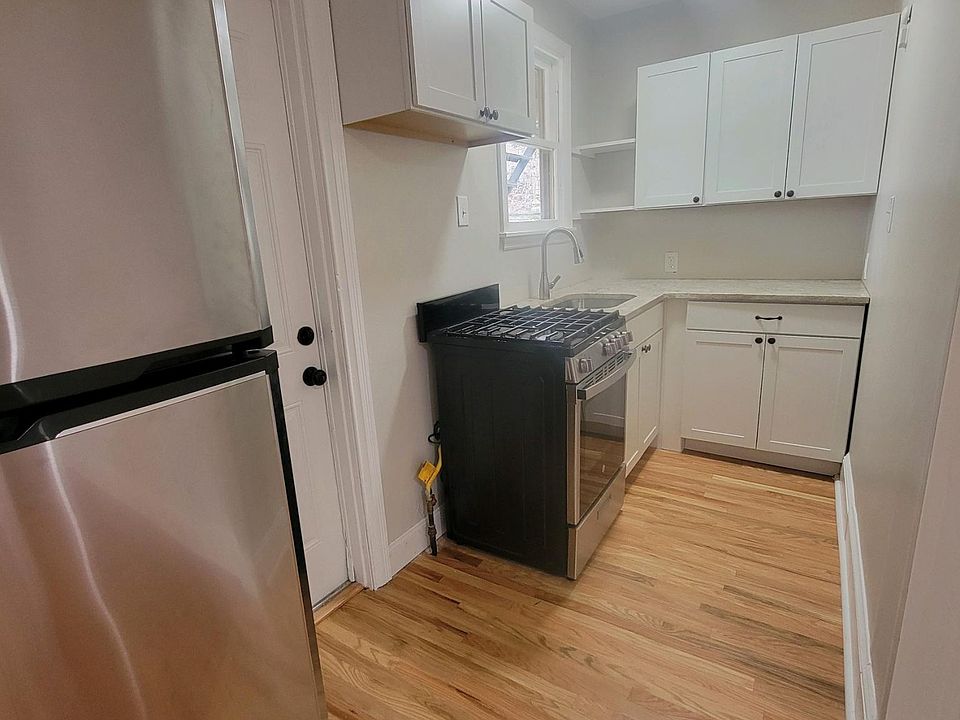 1st image of 1314 W 10th St APT 2