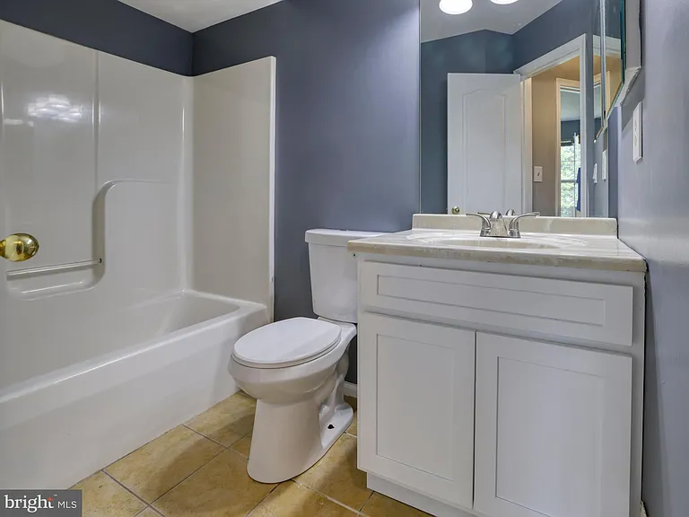 30 Flaxleaf Ct — Photo 17