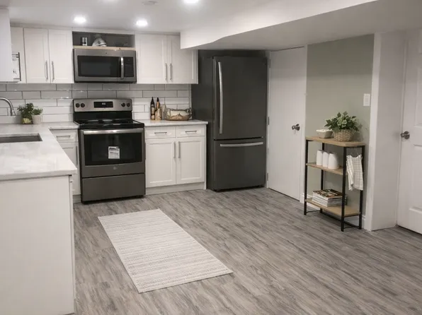 35 Collingdon Dr, Brantford, ON N3S 3C9