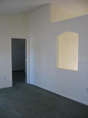 2nd image of 2923 N Covington Dr