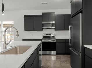 3011 Alpha Wolf Ct, College Station, TX 77840