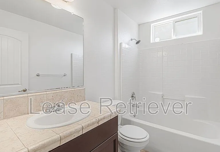 2160 N Stokes Ct — Photo 27