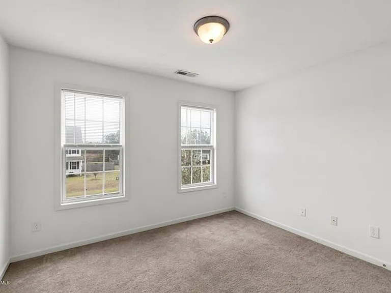 147 Harvest Moon Dr — Photo 31