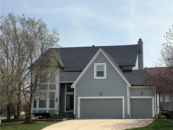 14301 Bond St, Overland Park, KS 66221