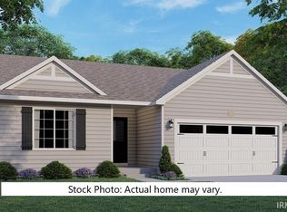 908 Nicholas Trl, Fremont, IN 46737