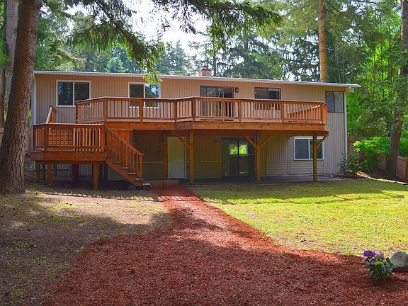 3rd image of 3033 255th Ave SE
