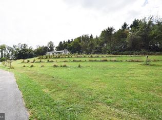 5302 Hillclimb Rd, Spring Grove, PA 17362