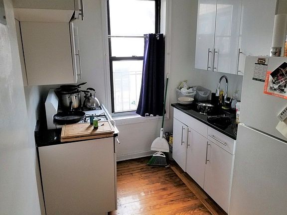 5th image of 505 Ocean Ave APT 5H