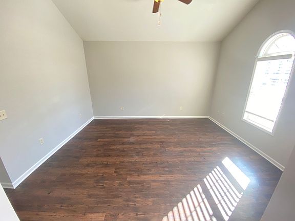 4th image of 1411 Alhambra Dr #A