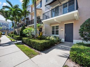 131 Greenwich Cir, Jupiter, FL 33458