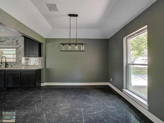 5th image of 8103 Schaffer Ln