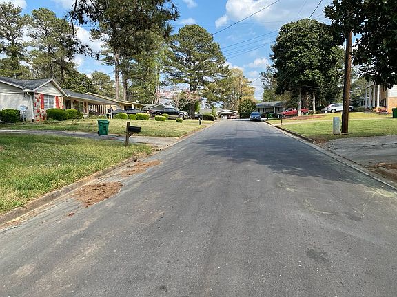 4th image of 4175 Whittier Ct