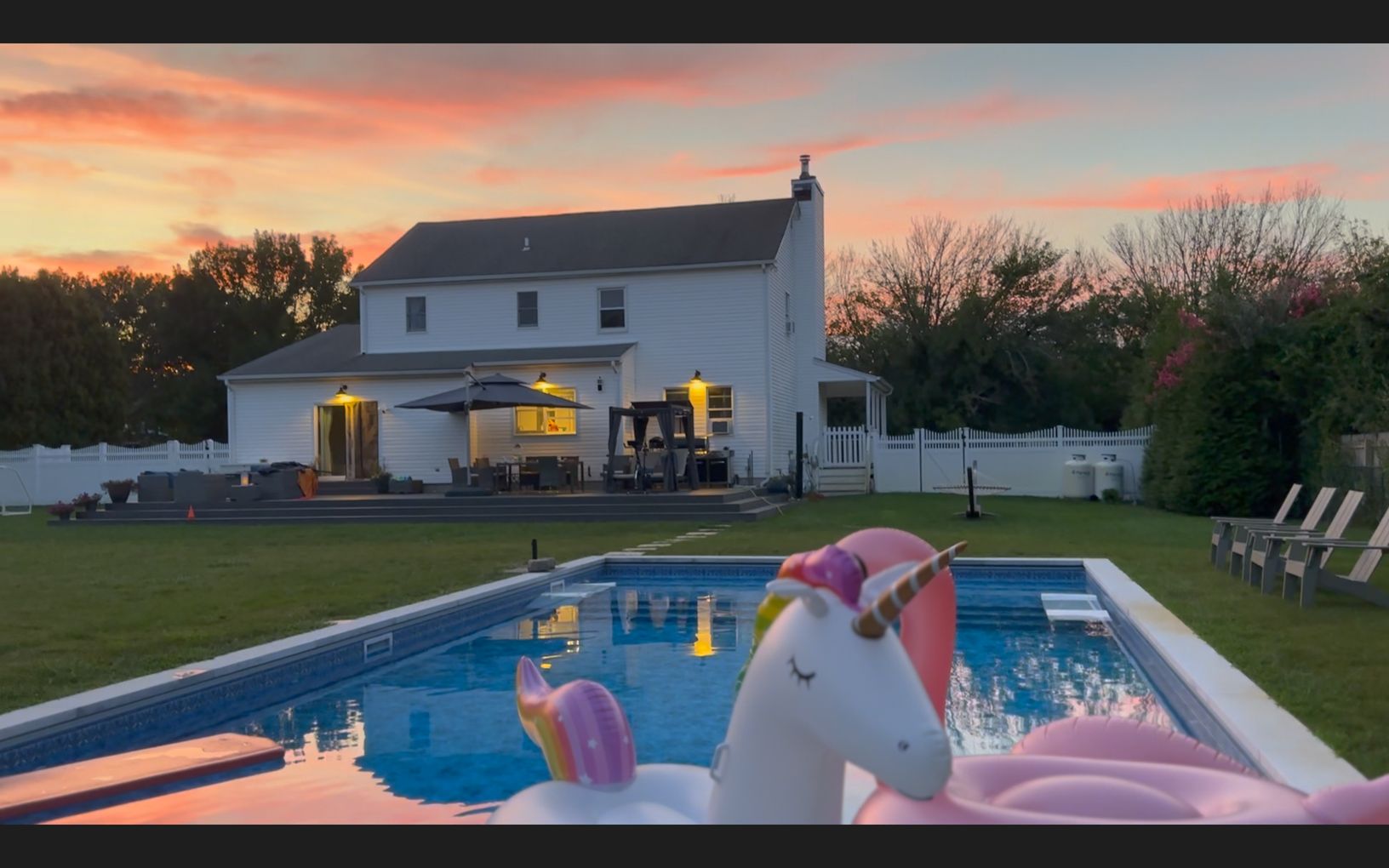 floats sunsets views