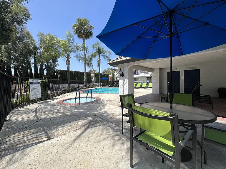 Charter Oaks Apartment Homes — Photo 5
