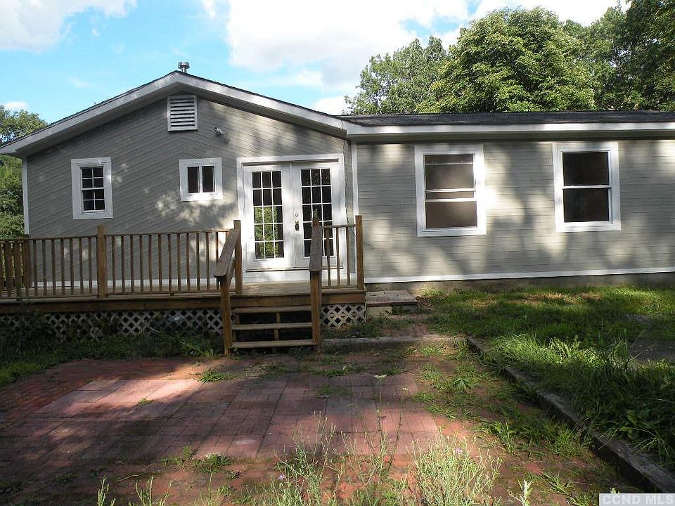 1st image of 618 Bean River Road