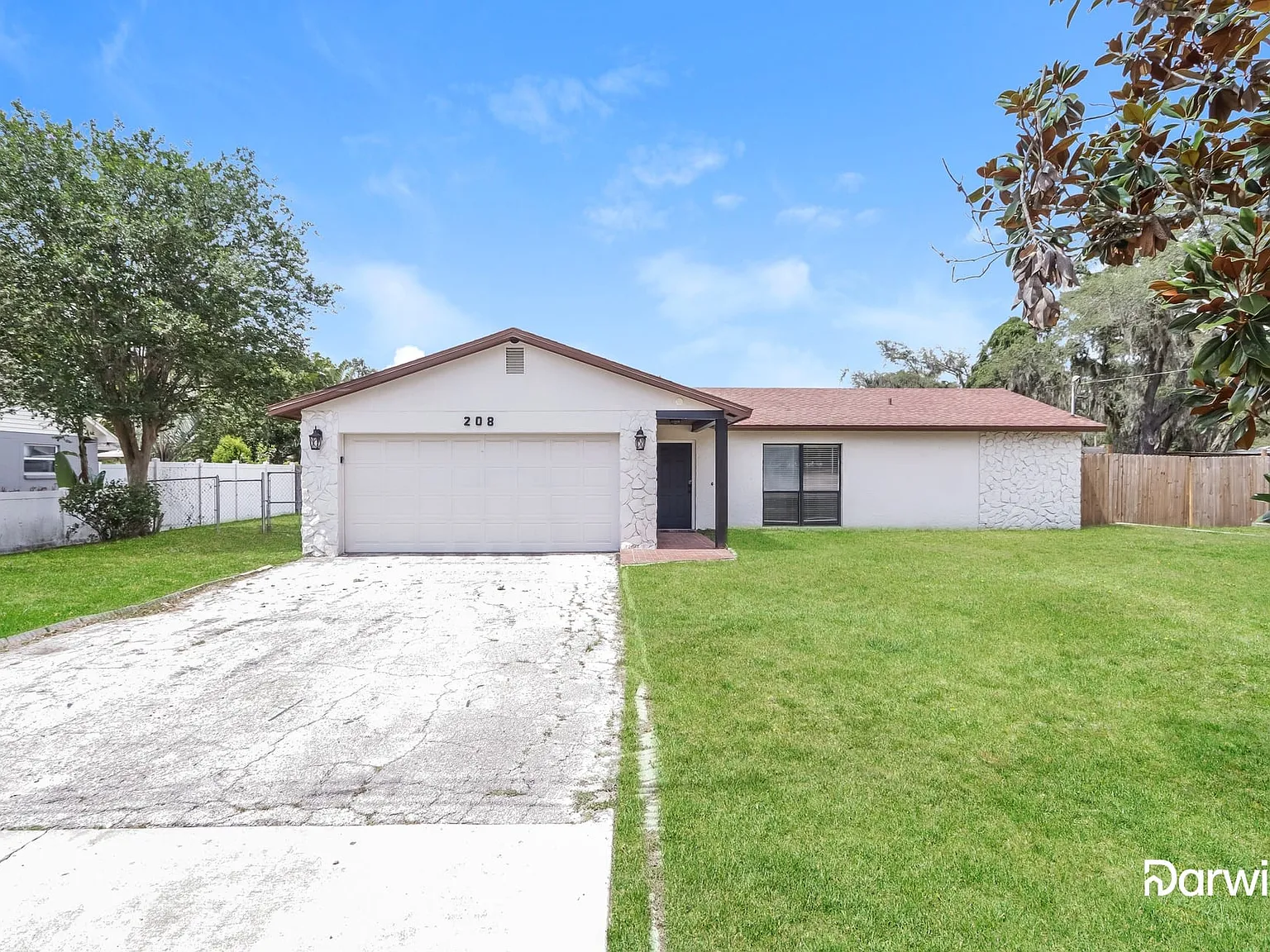 3 bed, 2.0 bath, 1508 sqft, $2,145 — Photo 1