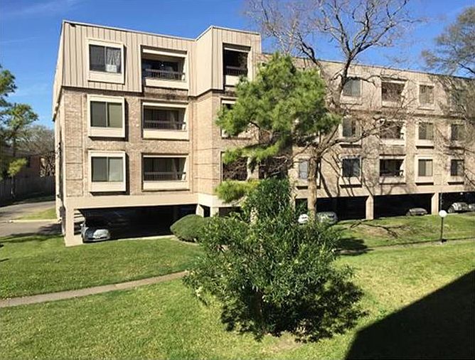 1st image of 2209 S Braeswood Blvd APT 31E