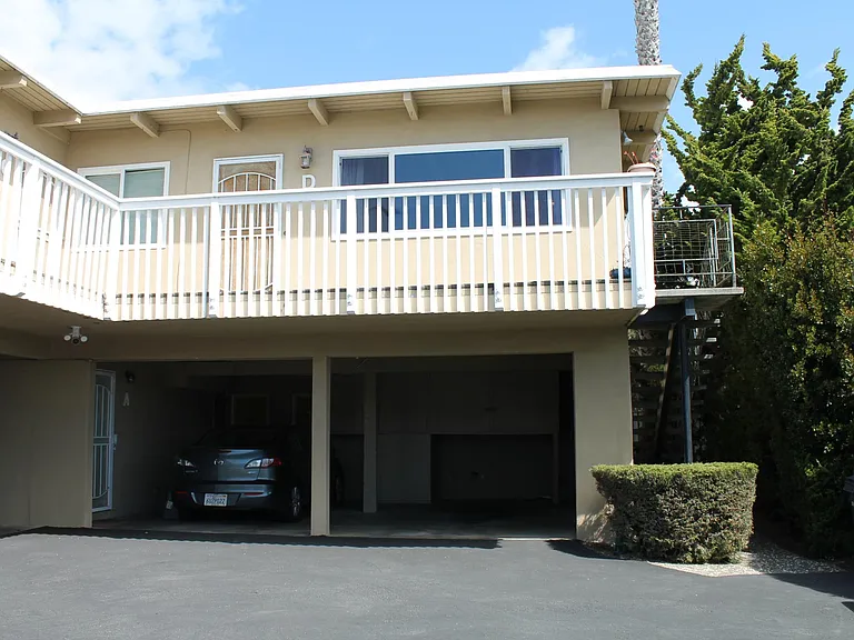 272 Sea Ridge Rd #D — Photo 18