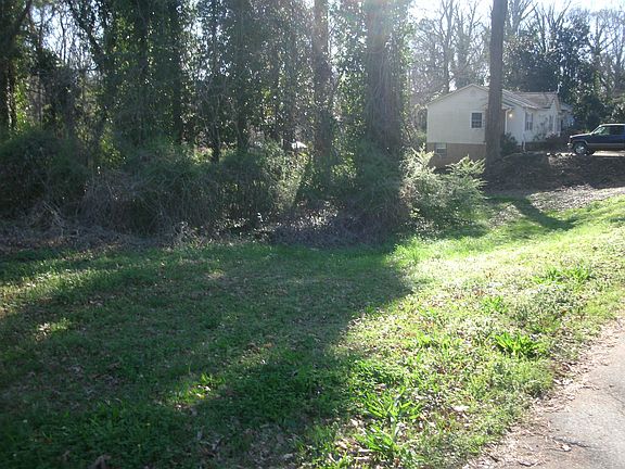 4th image of Wilder St