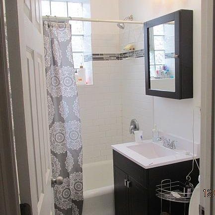 4th image of 3701 N Hoyne Ave #11-1