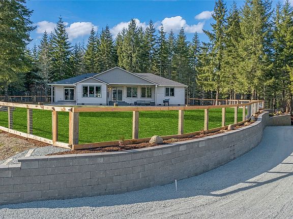 2nd image of 26623 162nd St E