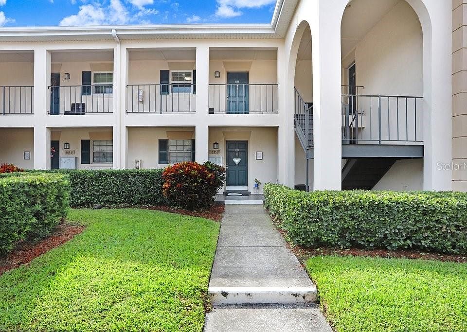 1st image of 10359 CARROLLWOOD LANE #157