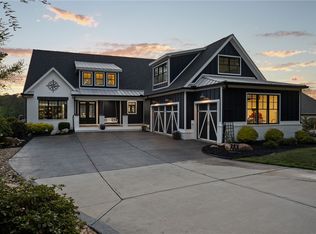 376 Abercrombie Point, Greenwood, SC 29649