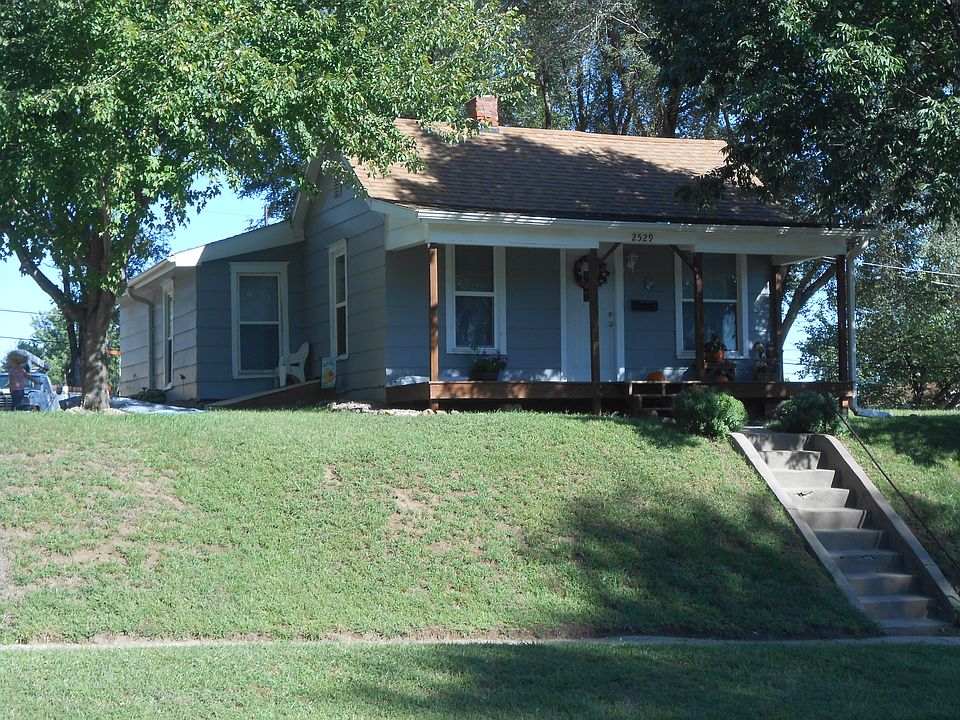 1st image of 2529 S 17th St