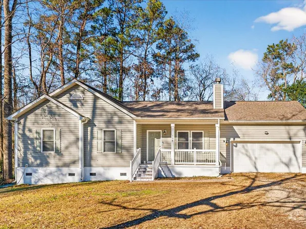 124 Lodestone Ct, Moncks Corner, SC 29461