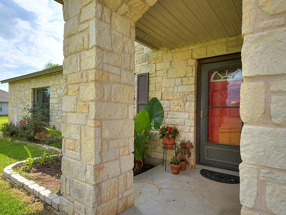4th image of 311 Siebert Dr