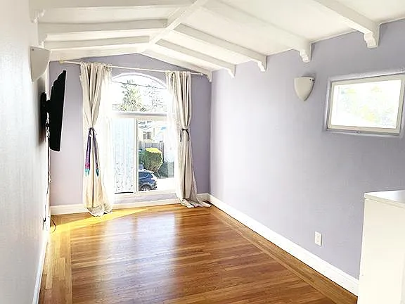 3455 Loma Vista Ave — Photo 6