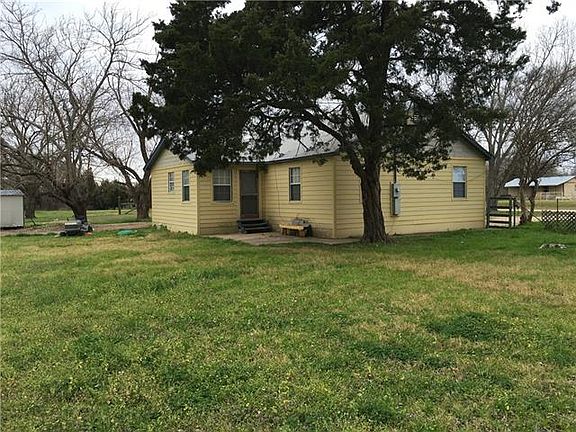 4th image of 503 W Highway 31
