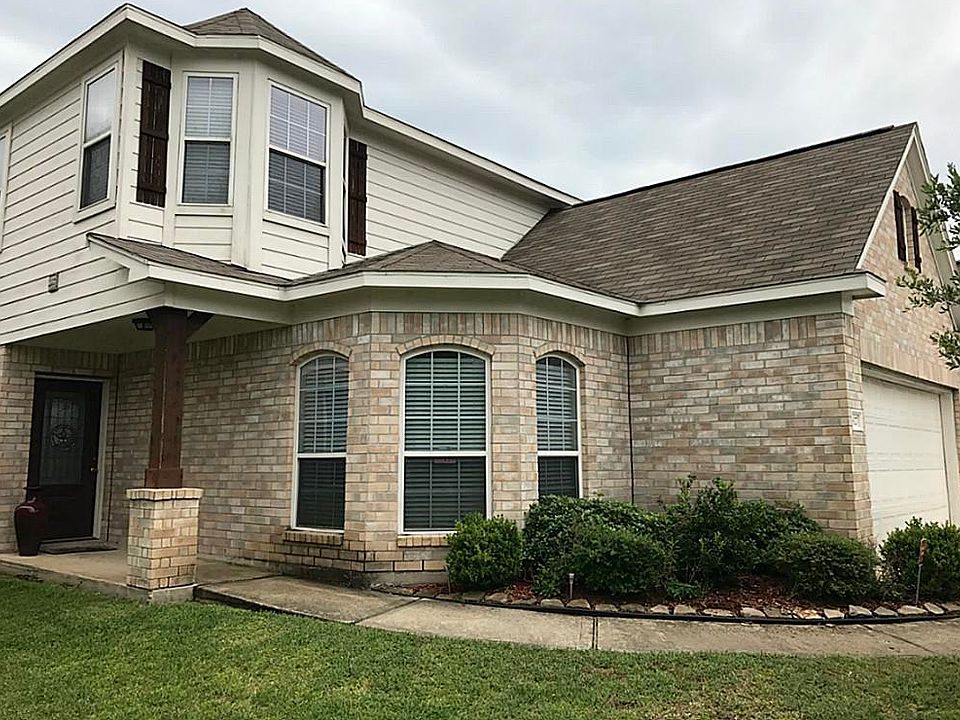 1st image of 1827 Macondray Dr