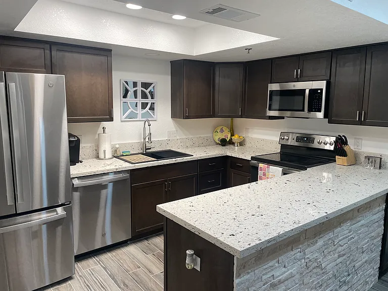 2085 Mesquite Ave #36 — Photo 2