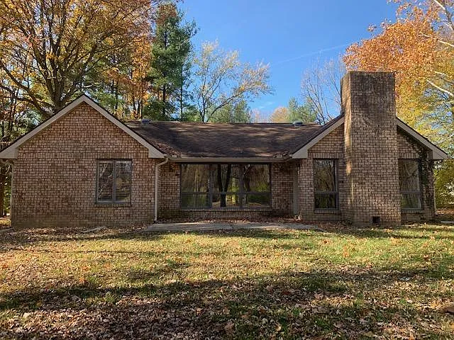 Building Photo - 904 N Brookside Ln