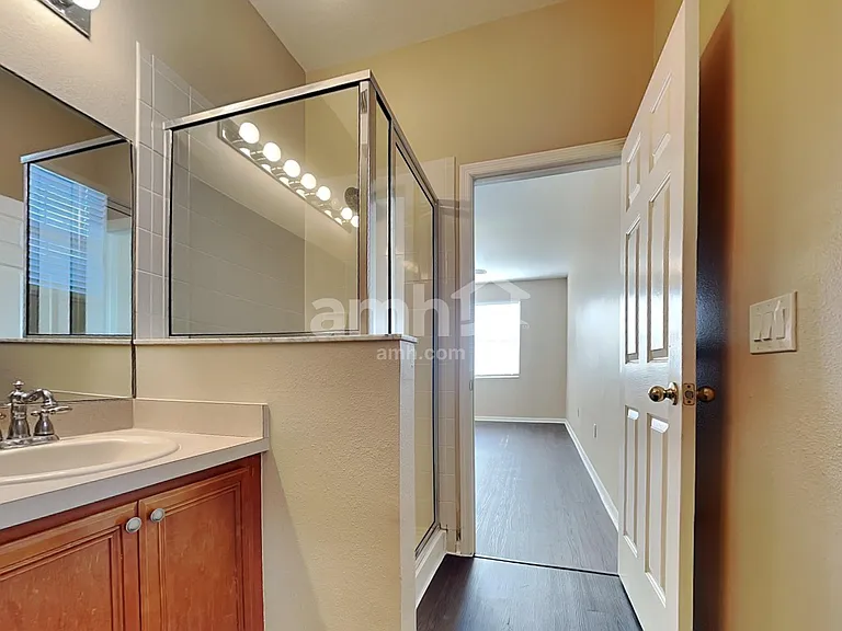 10402 Boyette Creek Blvd — Photo 11
