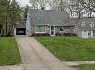 19715 Cherrywood Ln, Warrensville Heights, OH