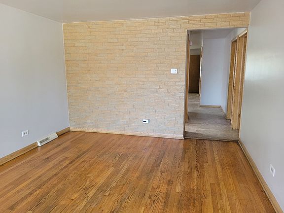 5th image of 14422 S Lowe Ave