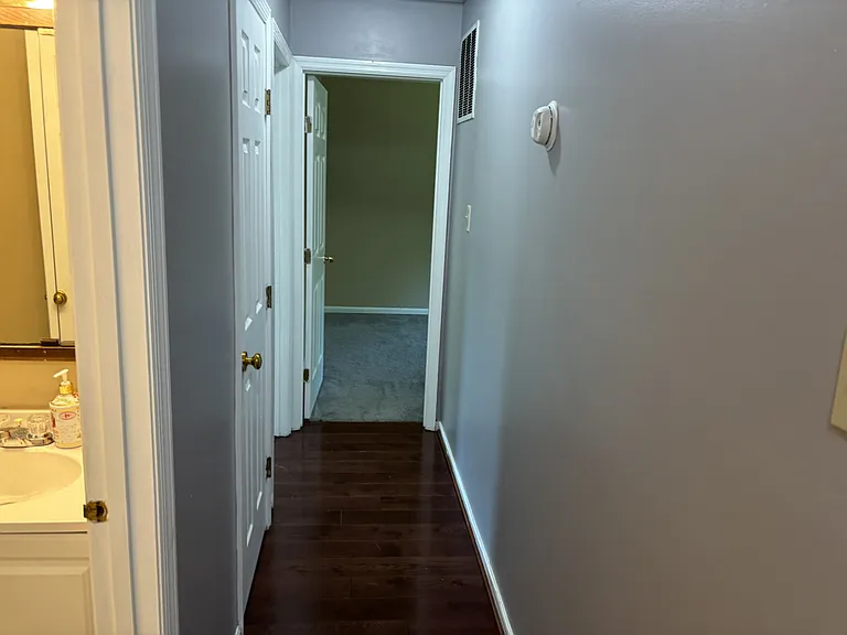 8105 Blake Ct — Photo 4