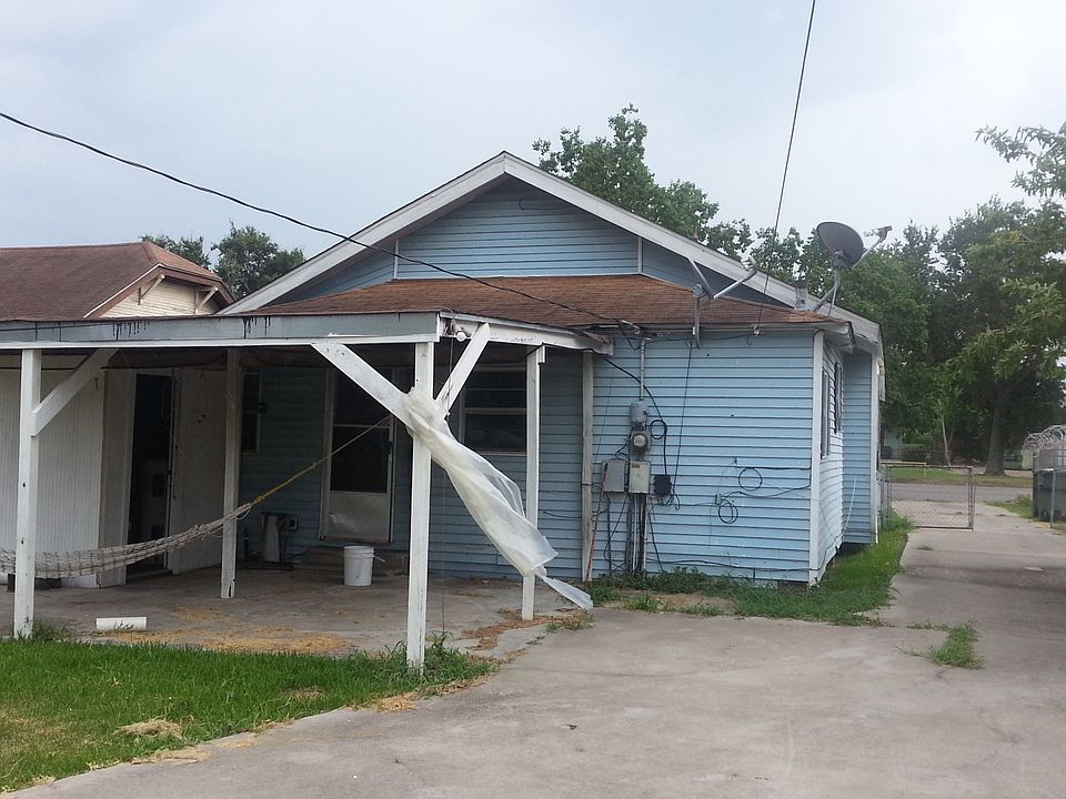2nd image of 2913 Thomas Blvd