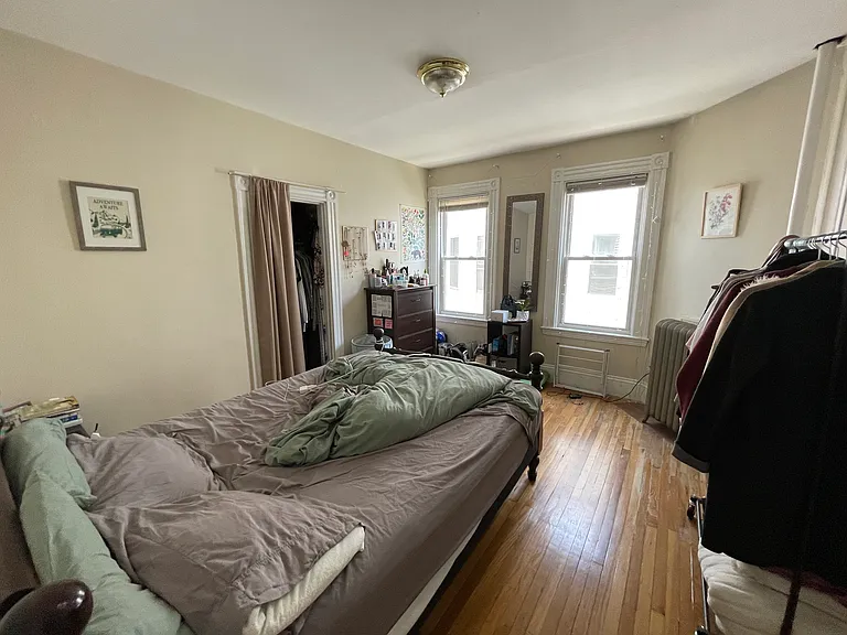 66 Romsey St #3 — Photo 4