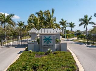 220 Indies Dr E #102, Naples, FL 34114