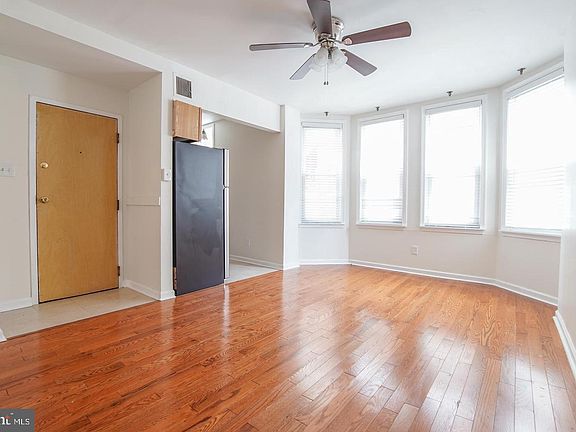 2nd image of 1608 Wallace St APT 102