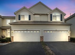 147 Durango Dr #147, Gilberts, IL 60136