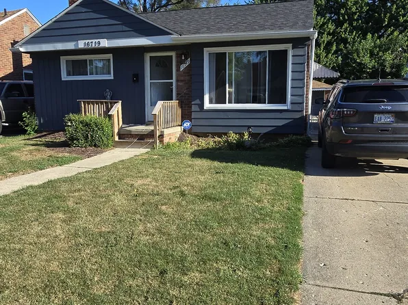 16719 Veronica St, Eastpointe, MI 48021