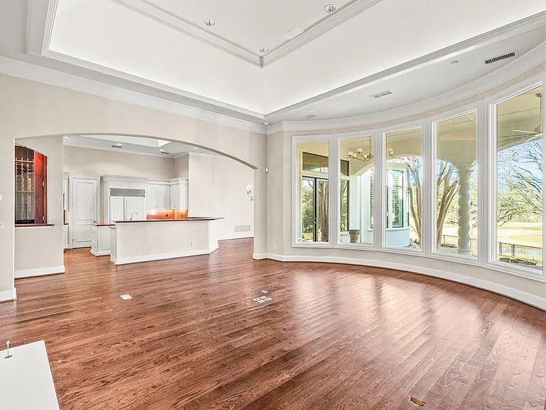 4624 Byron Cir — Photo 12
