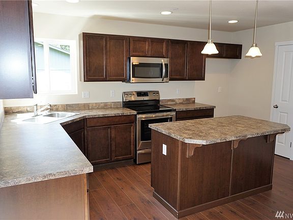 Sample of finished product from previously sold home. Same finishes will be in installed in this home.
