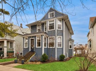 4539 N Bernard St, Chicago, IL 60625