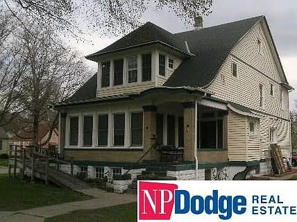 2nd image of 1350 N H St