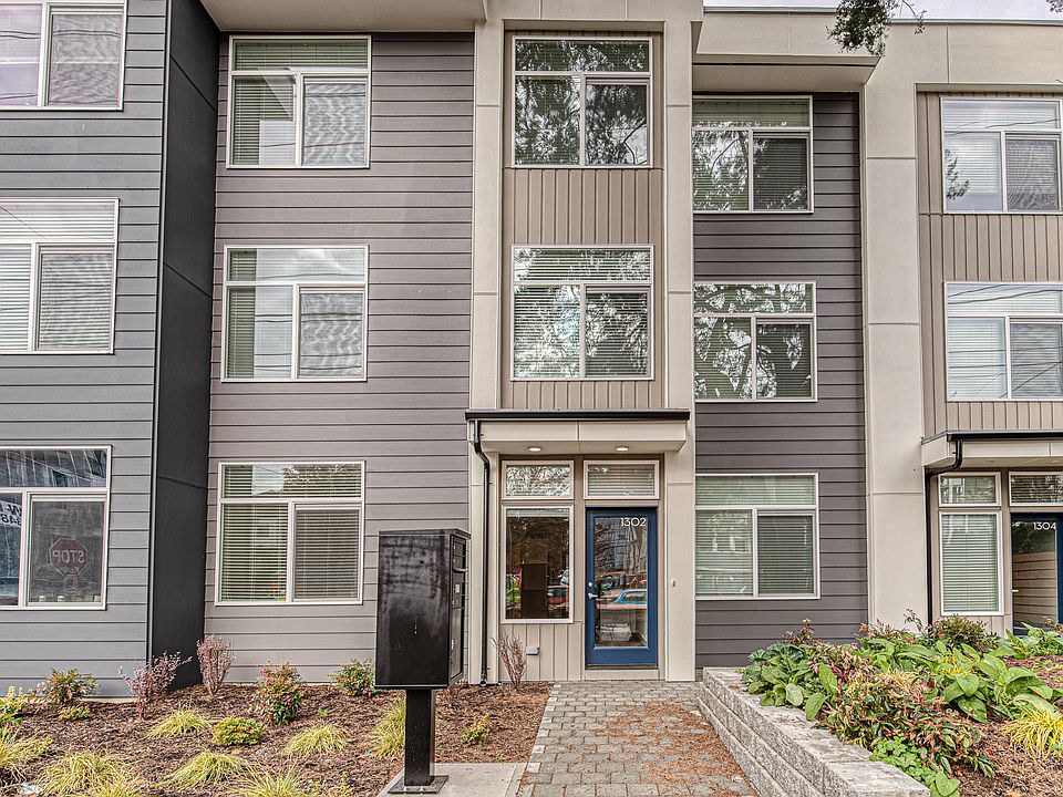 1st image of 1300 NE 52nd St #1300